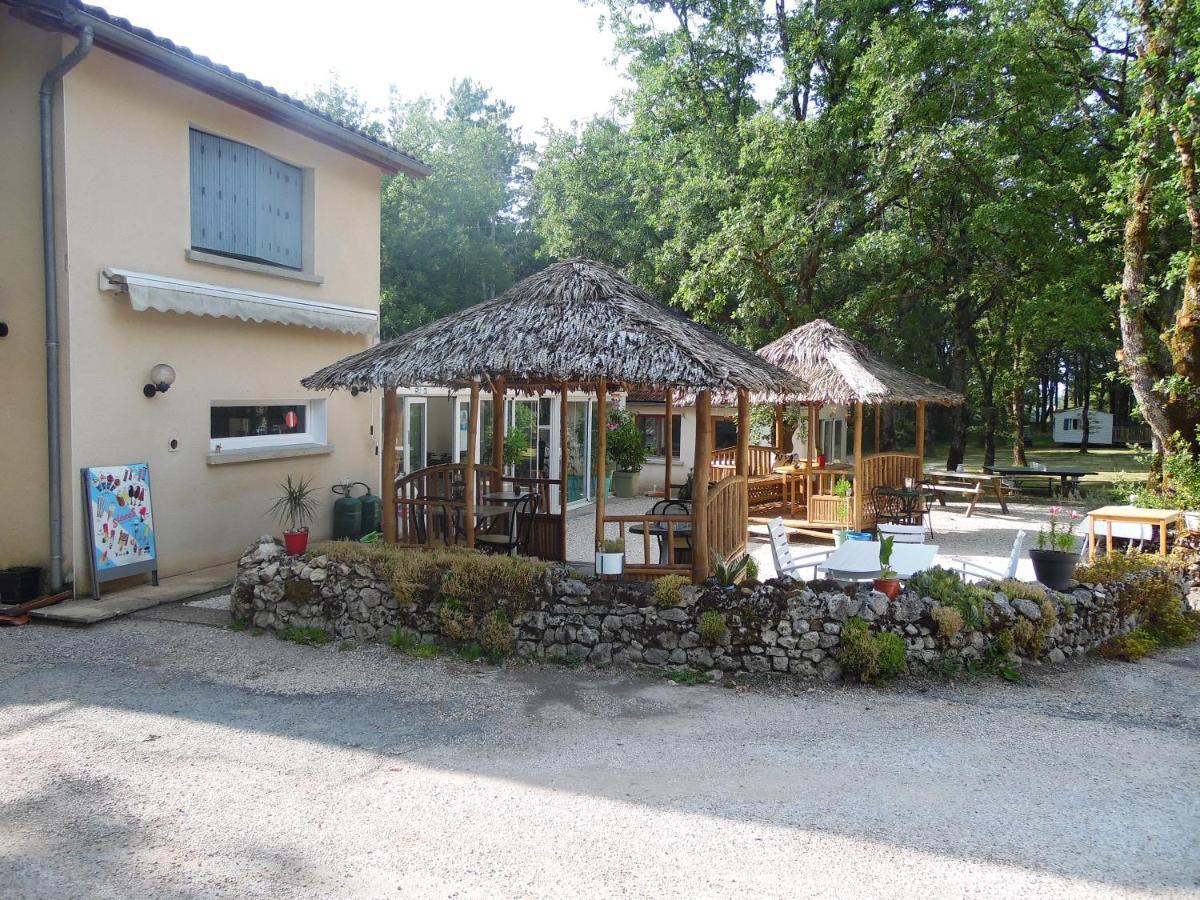 Camping Les Paillotes Payrac Ngoại thất bức ảnh