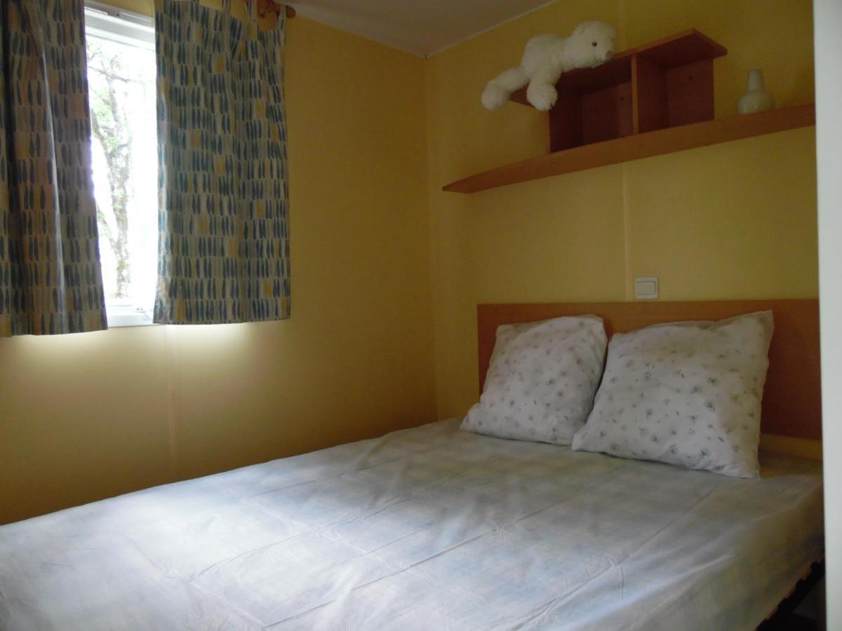 Camping Les Paillotes Payrac Ngoại thất bức ảnh