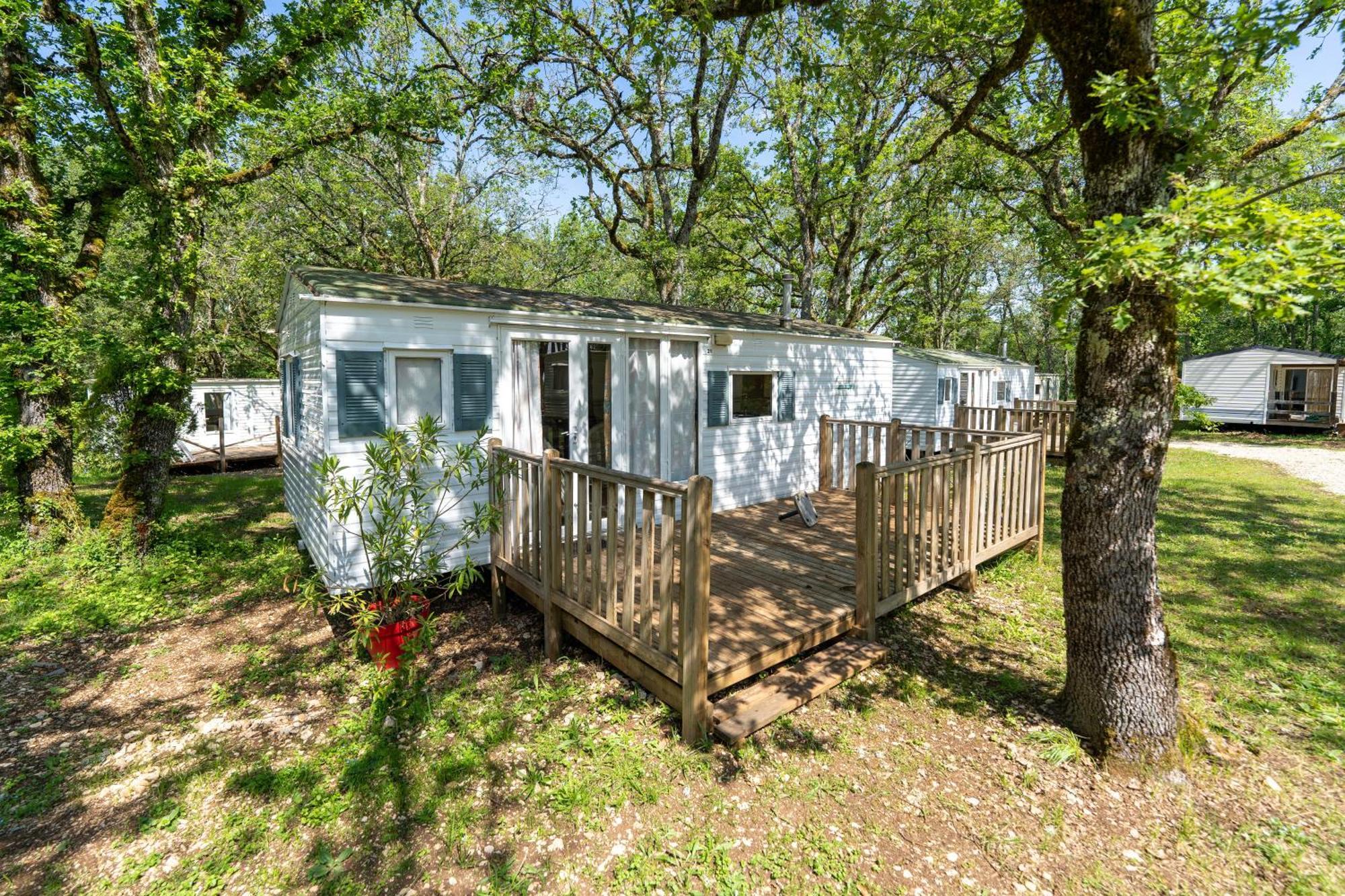 Camping Les Paillotes Payrac Ngoại thất bức ảnh