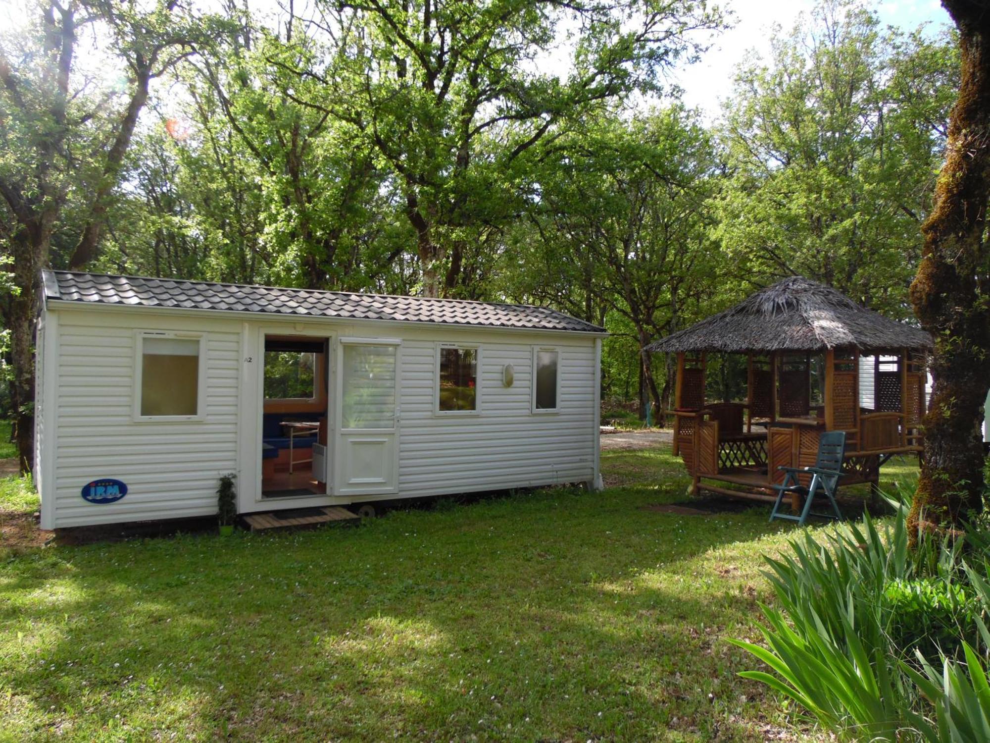 Camping Les Paillotes Payrac Ngoại thất bức ảnh