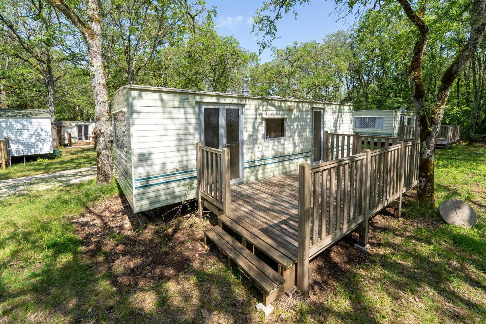 Camping Les Paillotes Payrac Ngoại thất bức ảnh